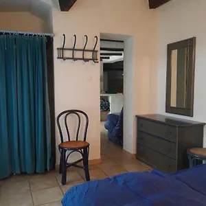 https://les-amandiers-sainte-maxime.fr-provencehotel.com