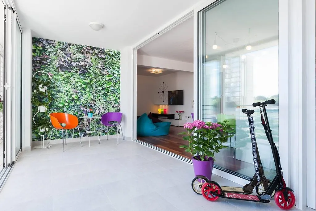 Apartment White Towers Residences Zadar